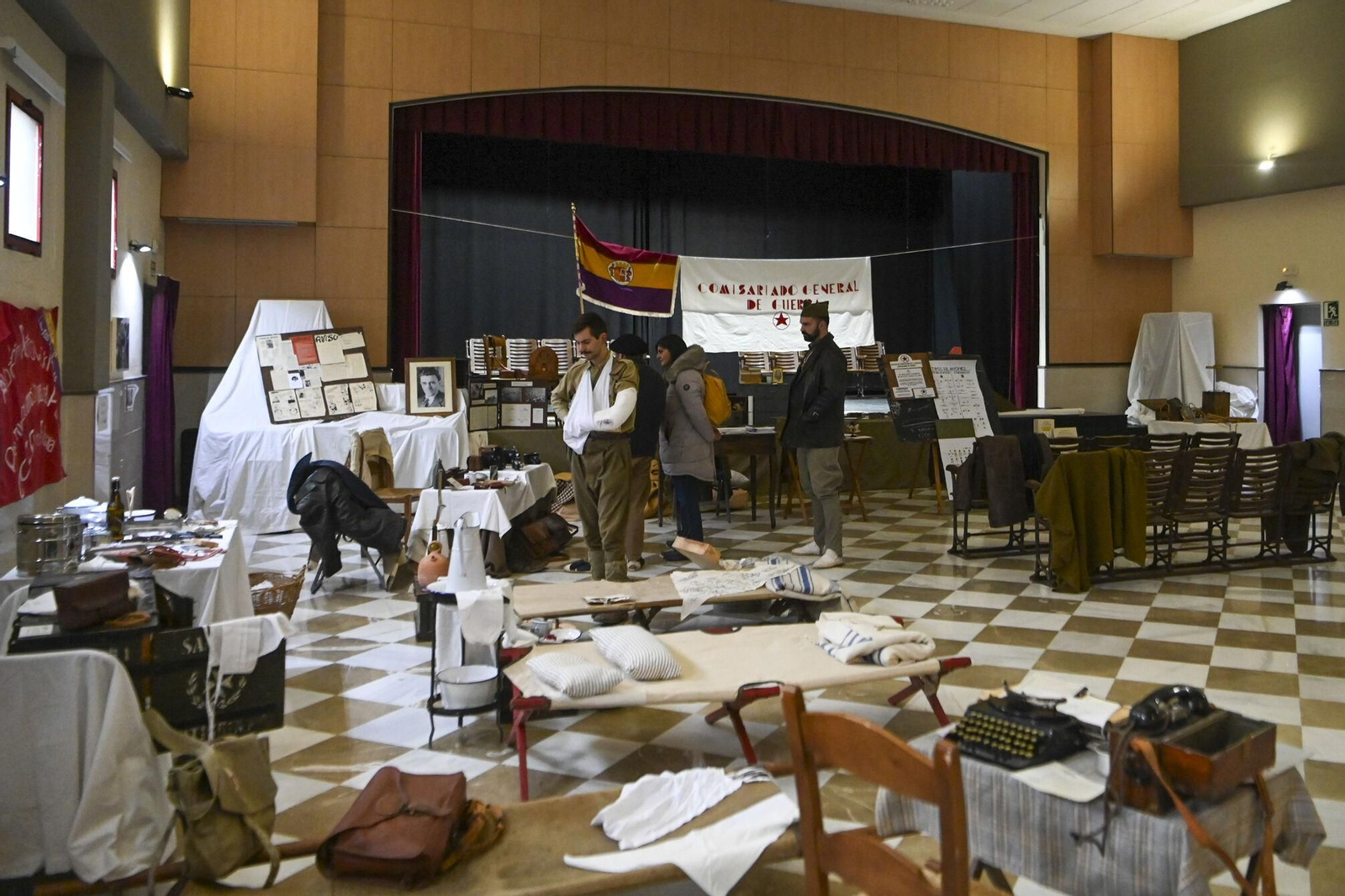 Las mejores imágenes de la recreación de un hospital durante la Guerra Civil en Beas de Granada