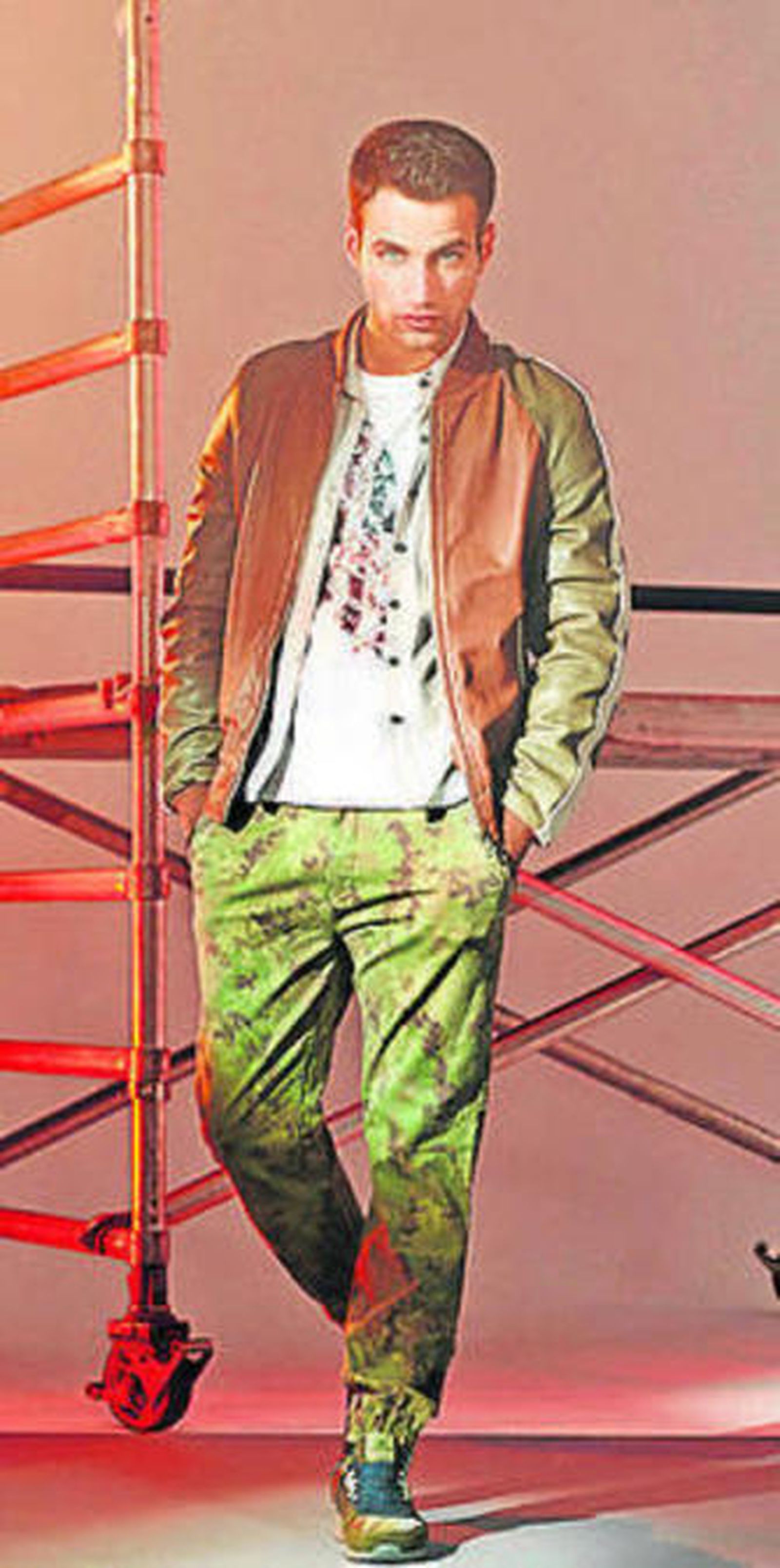 Jesús Castro repite como imagen de Bass 3D