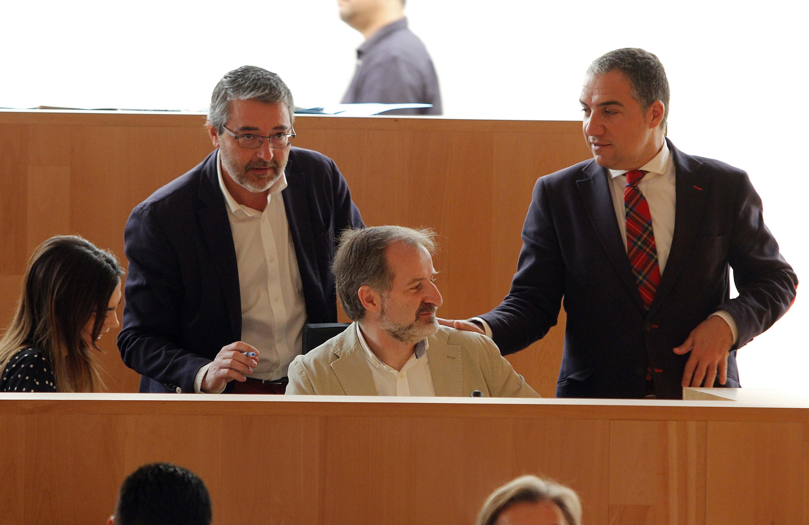 Francisco Salado, Gonzalo Sichar y el presidente Elías Bendodo, en un pasado pleno.