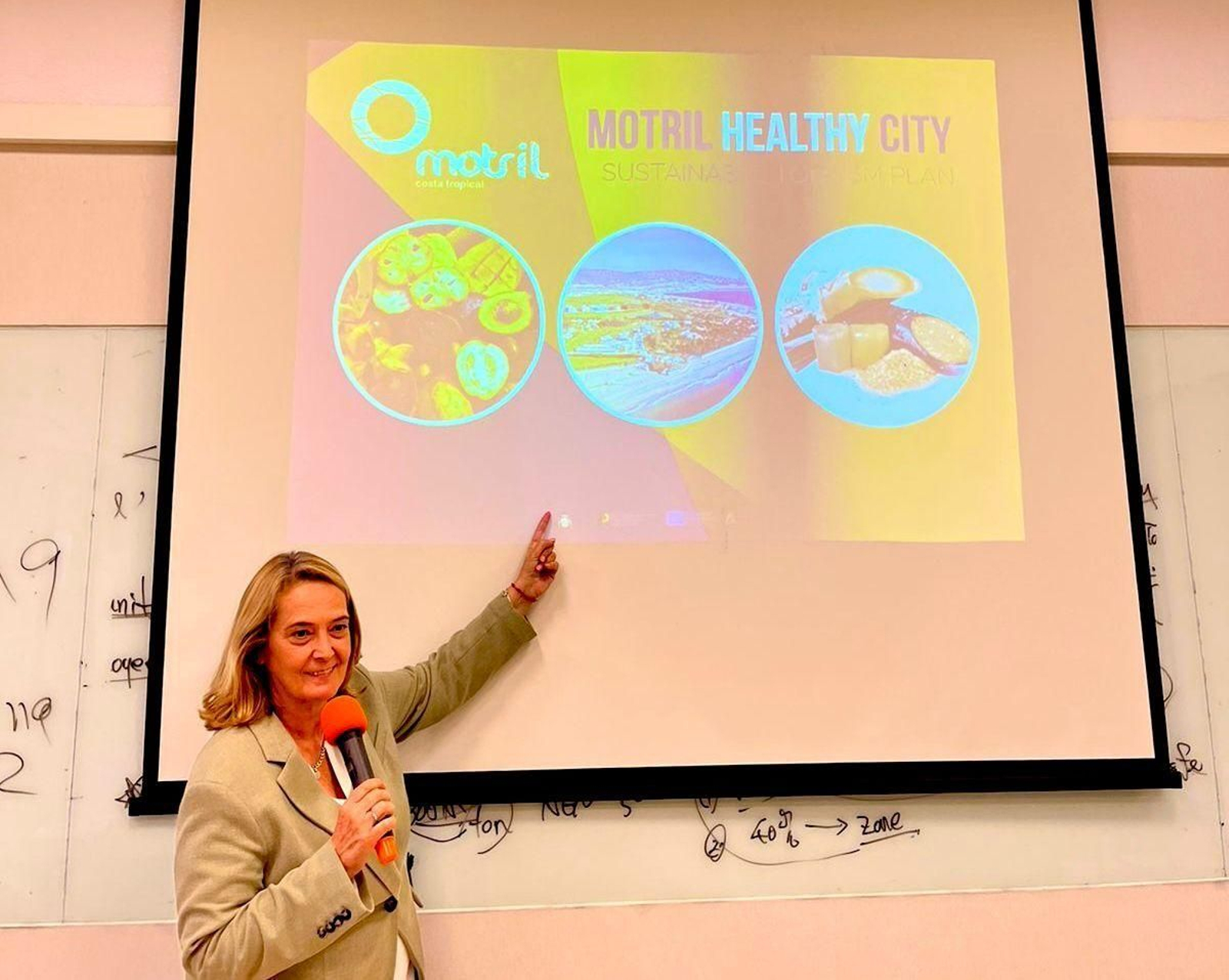 De la Costa Tropical a Taiwán para mostrar el Plan de Turismo Sostenible de Motril ante expertos de varios países