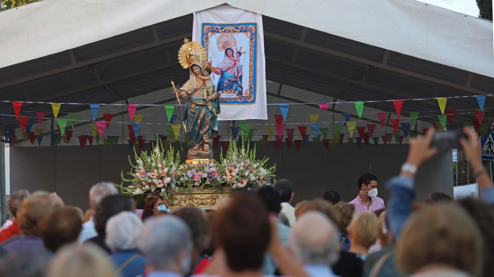 Fotos del Rosario de la Aurora de la Patrona de Los Barrios