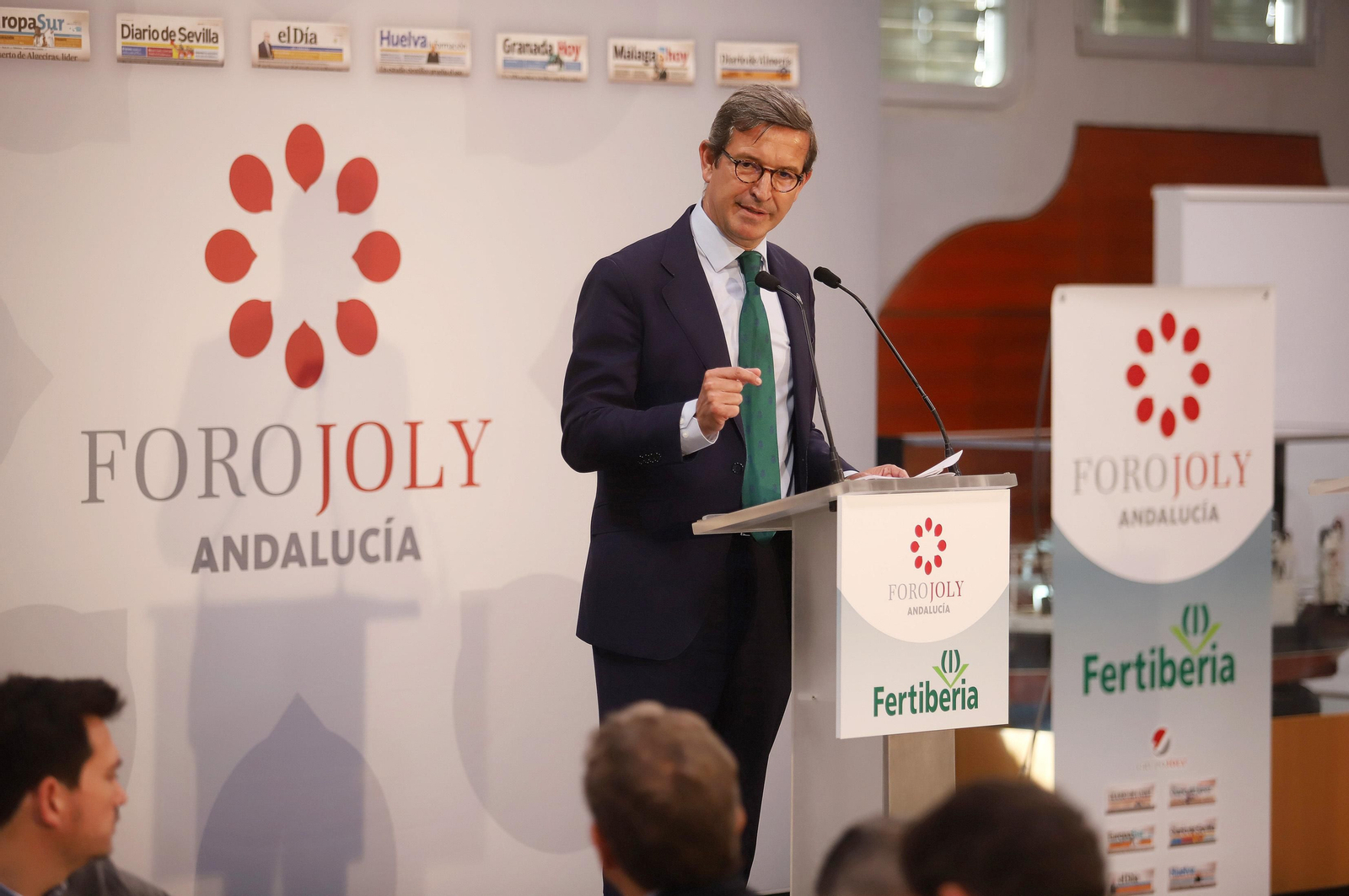 Imágenes del desayuno-coloquio con Jorge Paradela en el Foro Joly Andalucía