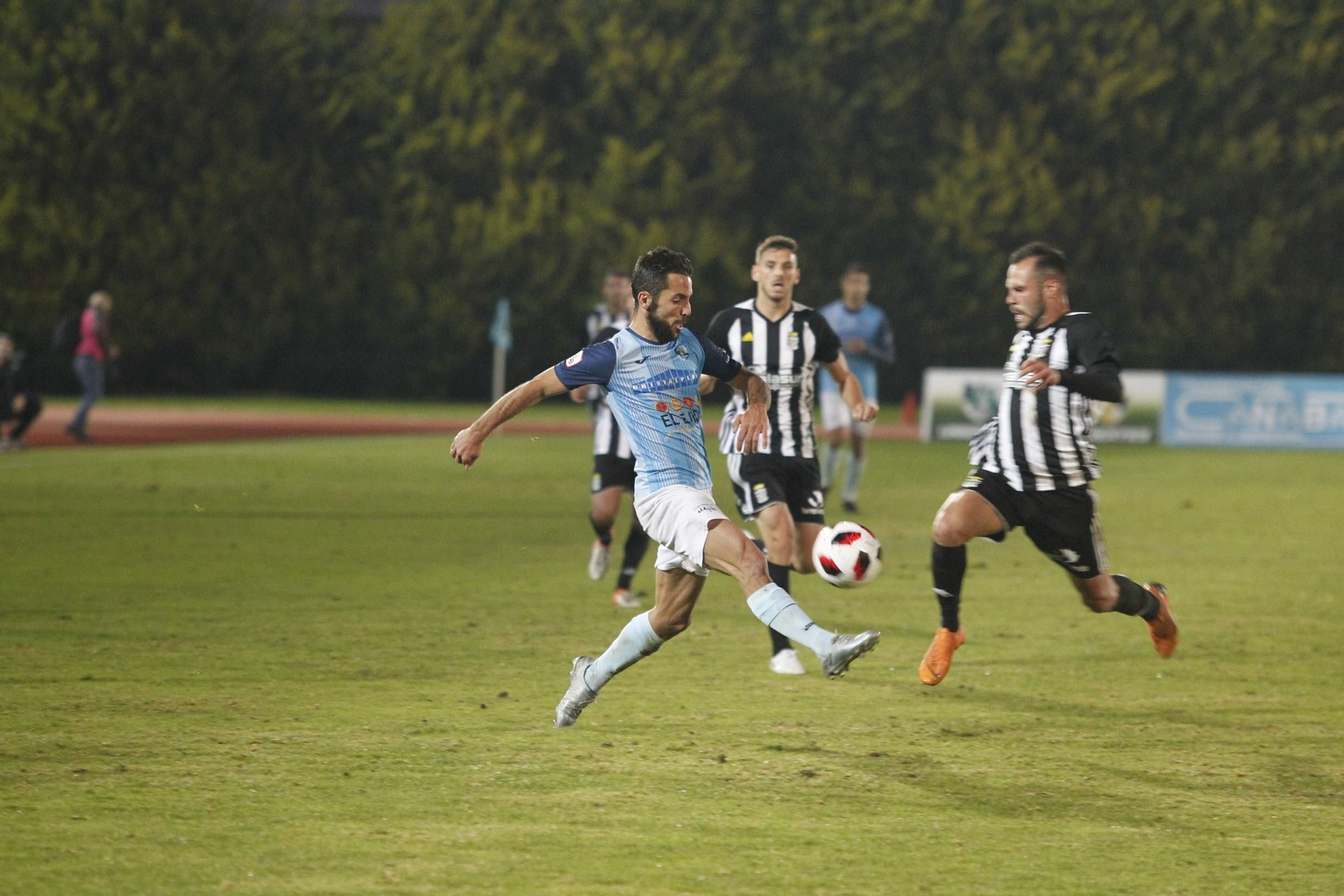 Velasco durante un partido en Santo Domingo.