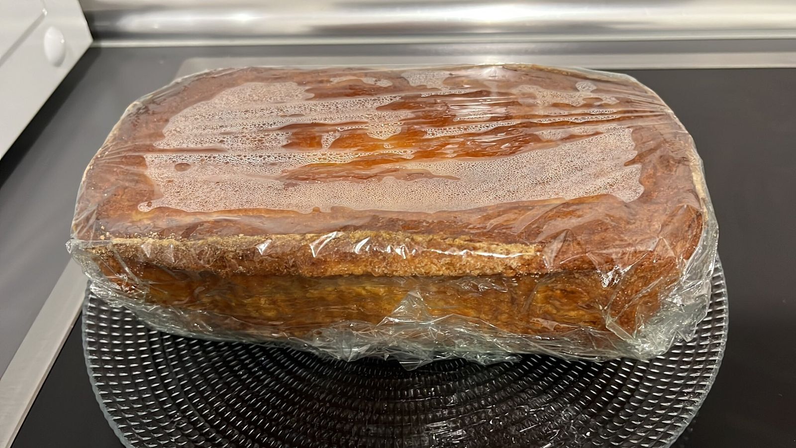 Bizcocho envuelto en papel film