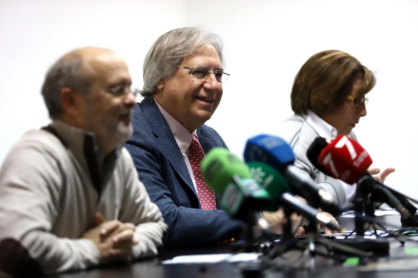 Francisco Conde, Francisco Camas y Rosalía González, en la presentación del nuevo ciclo de actividades del Museo Arqueológico.
