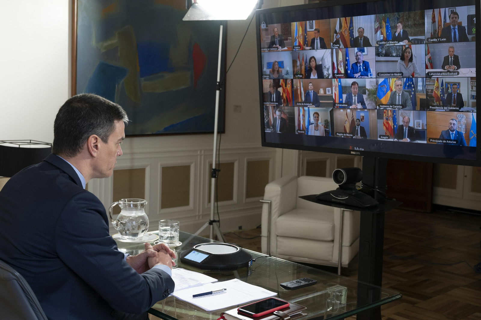 Pedro Sánchez, durante la videoconferencia con los líderes autonómicos.