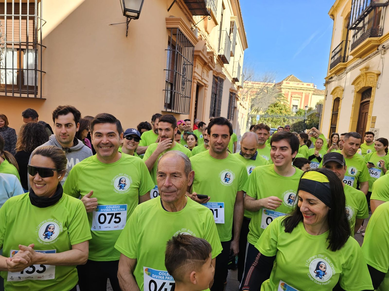 El colegio Divina Pastora de Córdoba celebra su II Carrera Mª Ana Mogas, en imágenes