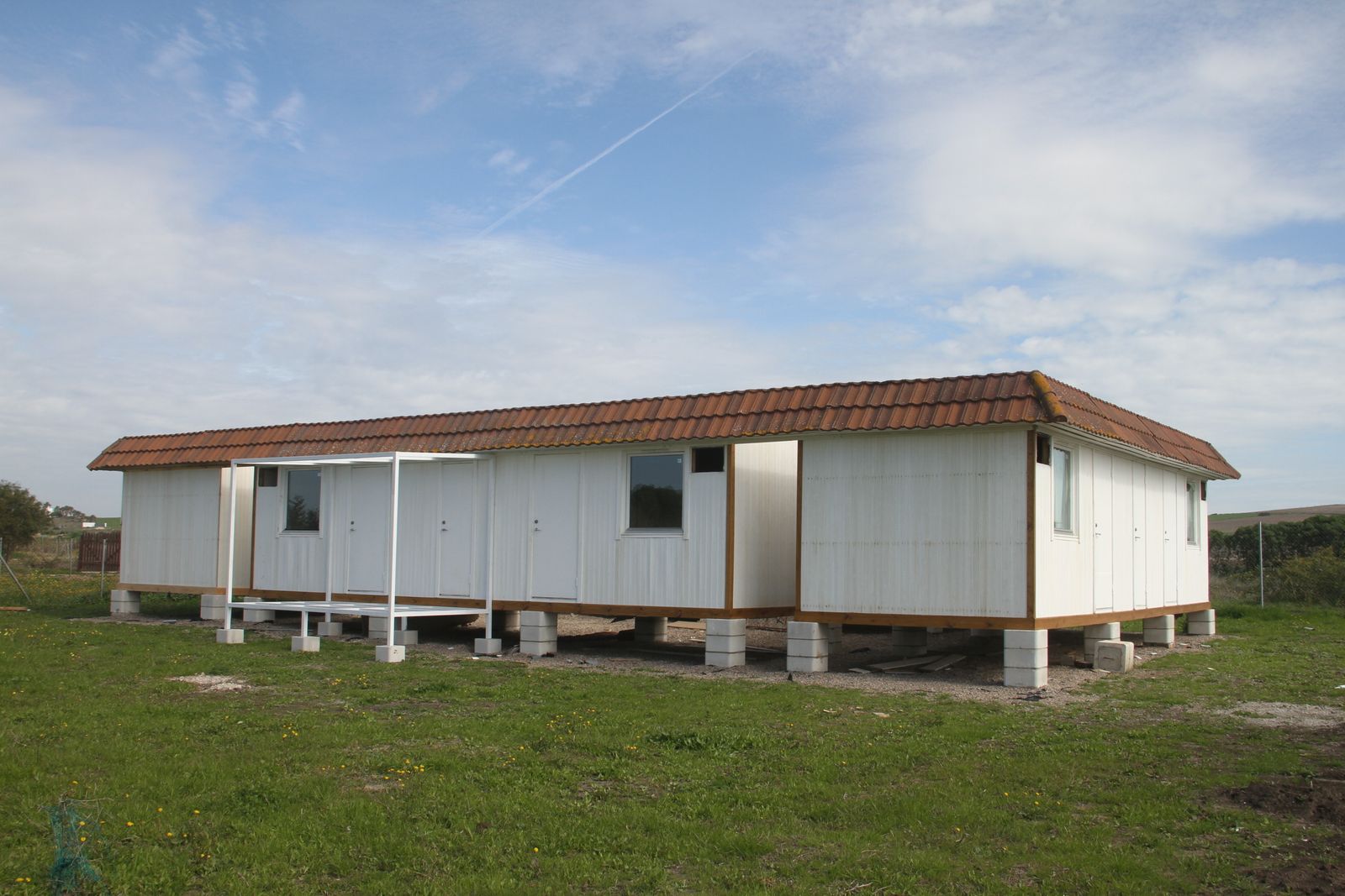 Casas prefabricadas en una parcela de El Palmar.