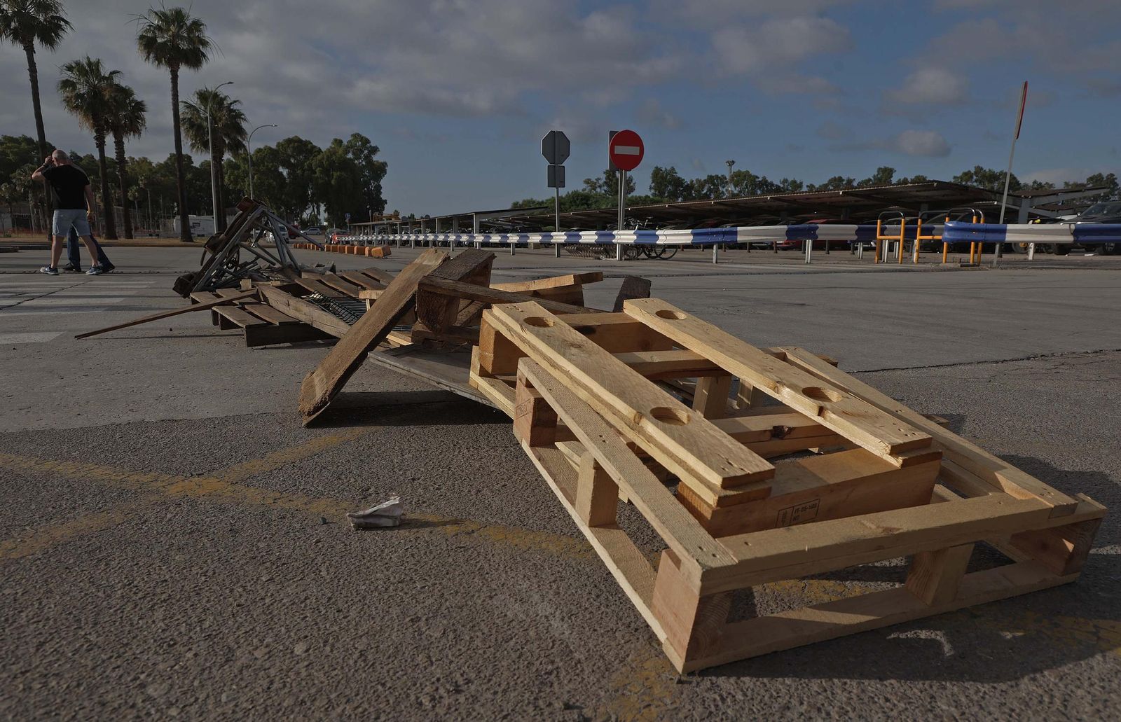 Fotos de la jornada del miércoles de la huelga del metal en el Campo de Gibraltar