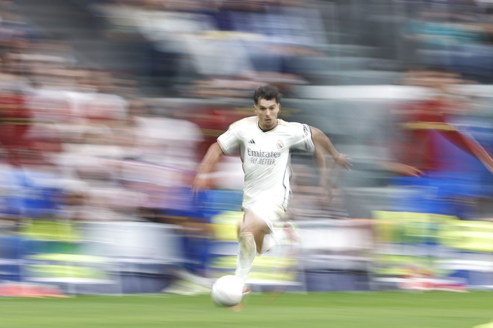 El espectacular gol de Brahim Díaz en el Real Madrid - Cádiz