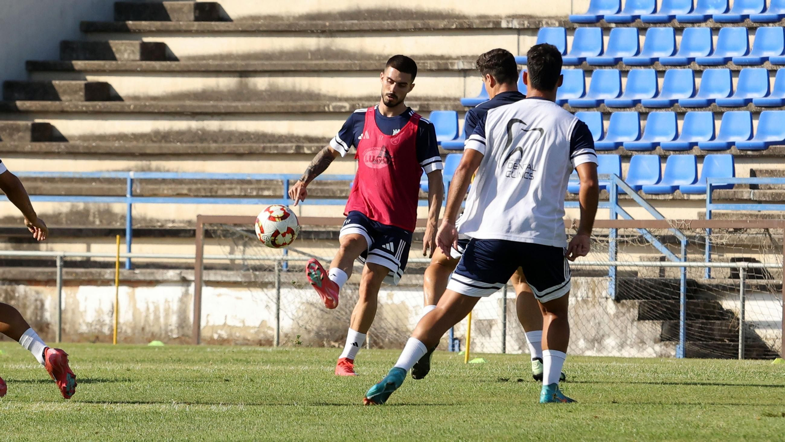 Primer entrenamiento del Xerez CD en el Pedro Garrido de Jerez