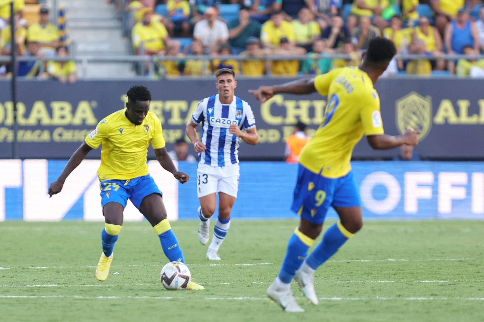 Búscate entre las imágenes del Cádiz - Real Sociedad