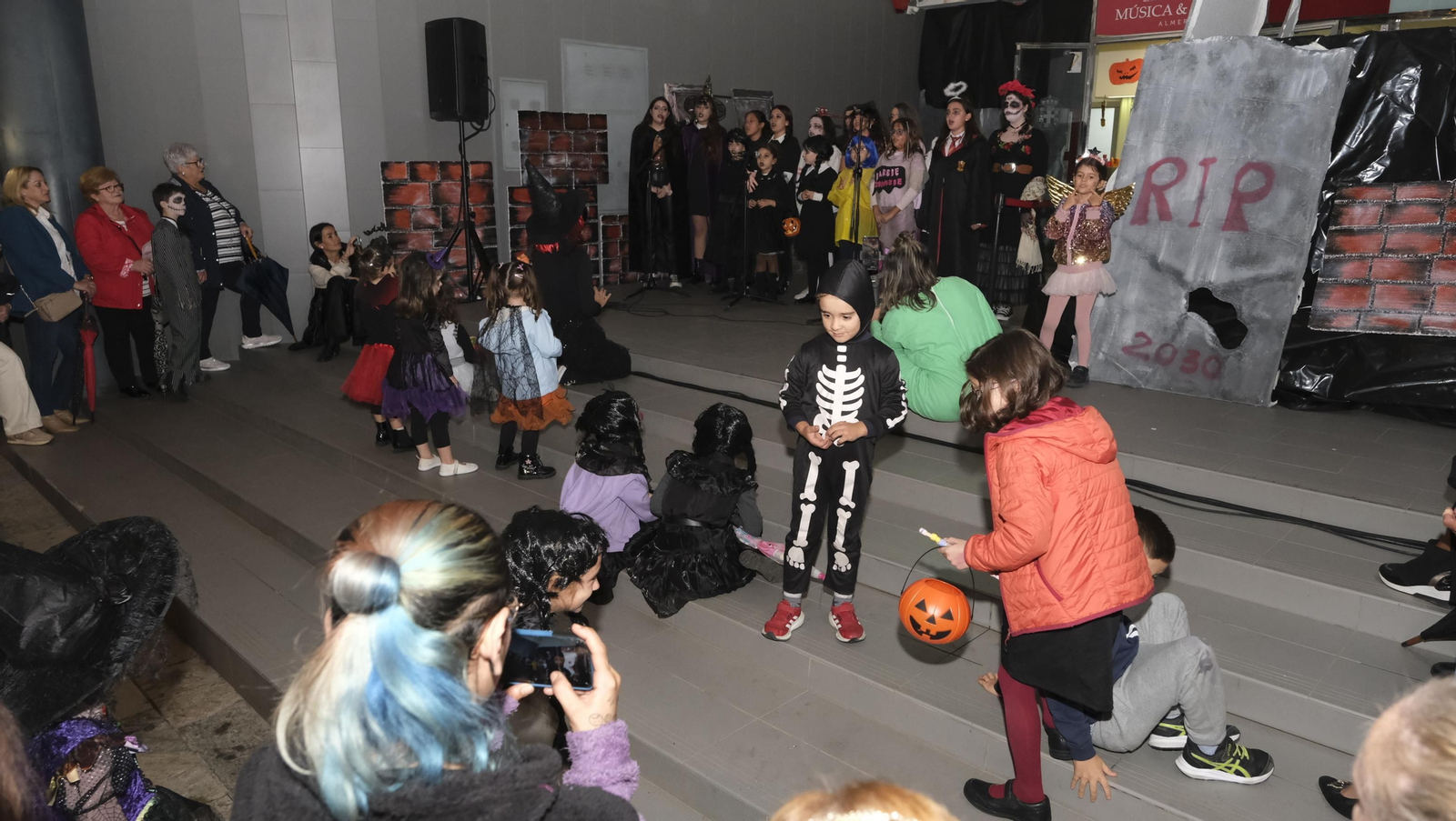 Imágenes de la Noche en Negro de Almería