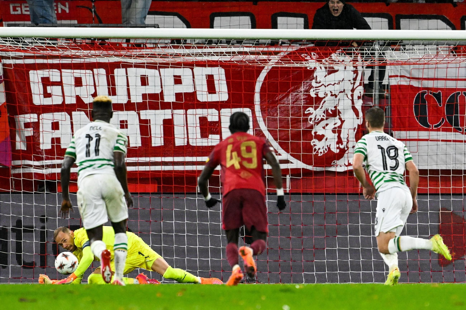 Salzburgo-Ferencvaros (47).jpg