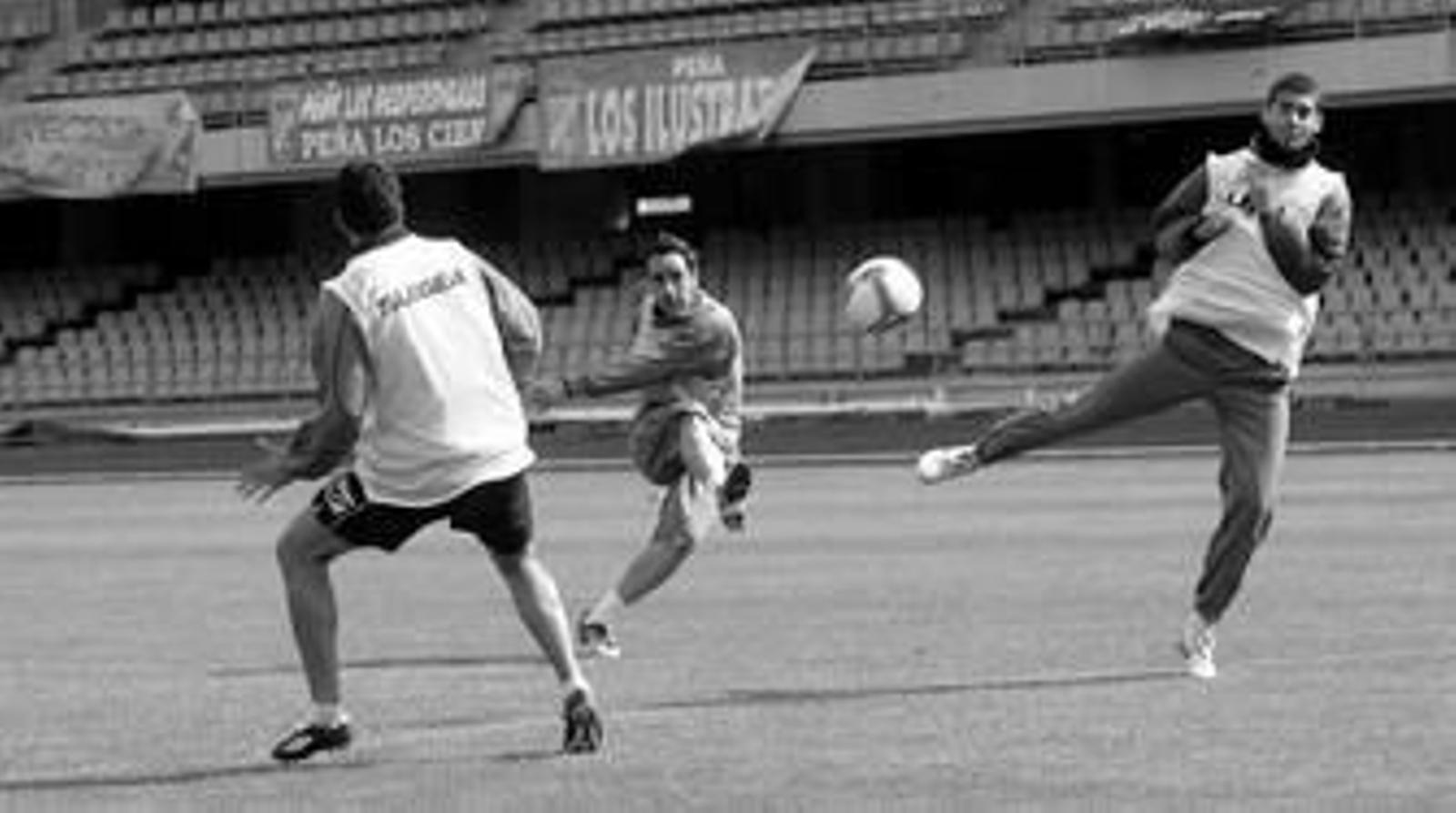 Abel Gómez no se fía del filial sevillista y apela por la cordura y la humildad.