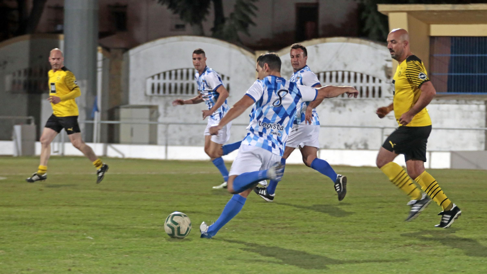 Partido amistoso entre veteranos del Borussia Dortmund y del Xerez CD