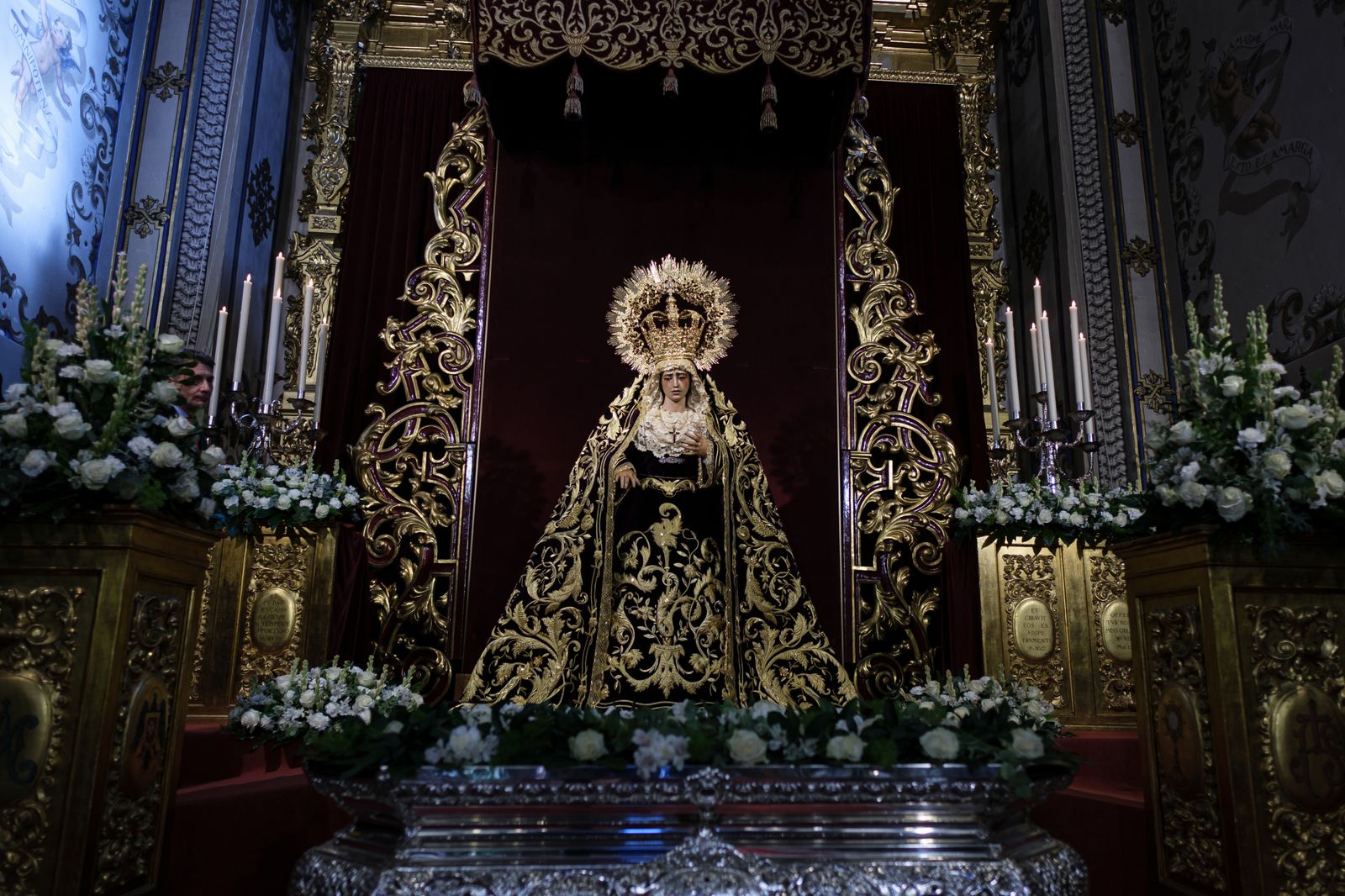 Las imágenes del besamanos a la Virgen de la Amargura