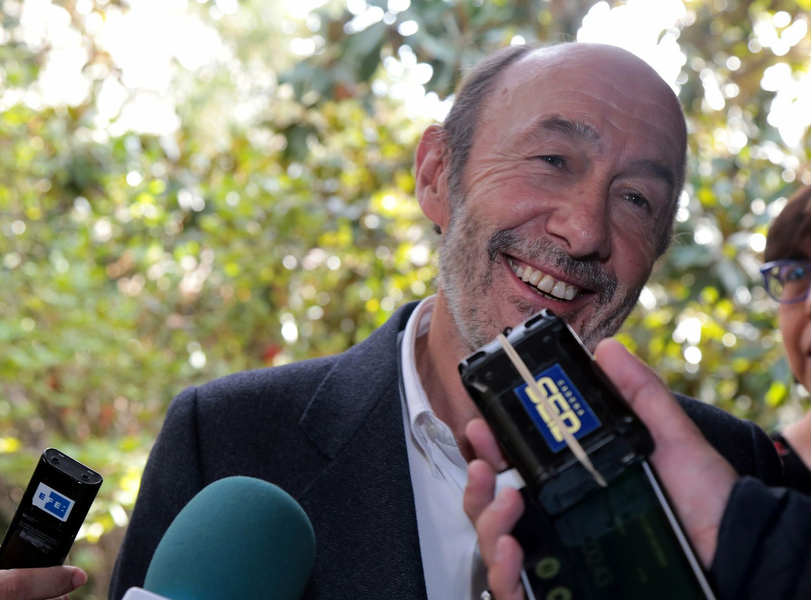 Rubalcaba en su última visita a Granada para dar una conferencia, en noviembre de 2017.