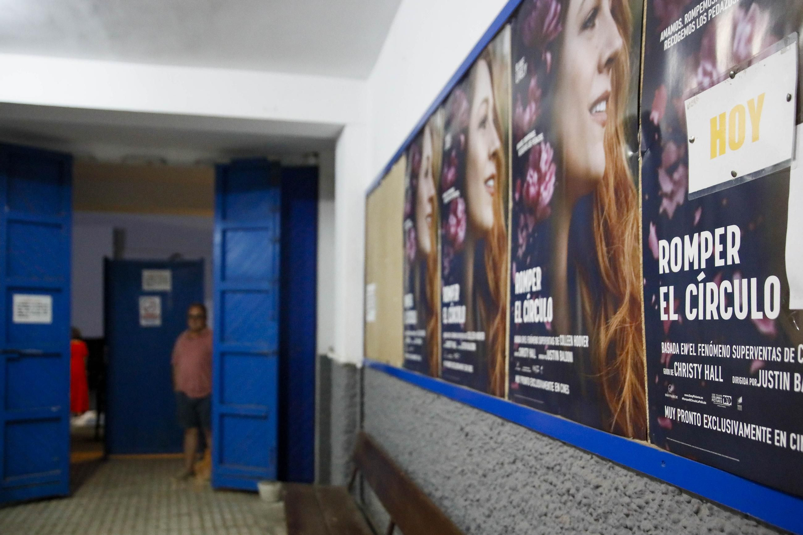 Imágenes de la última proyección en el cine de verano de Garrucha Imágenes de la última proyección en el cine de verano de Garrucha