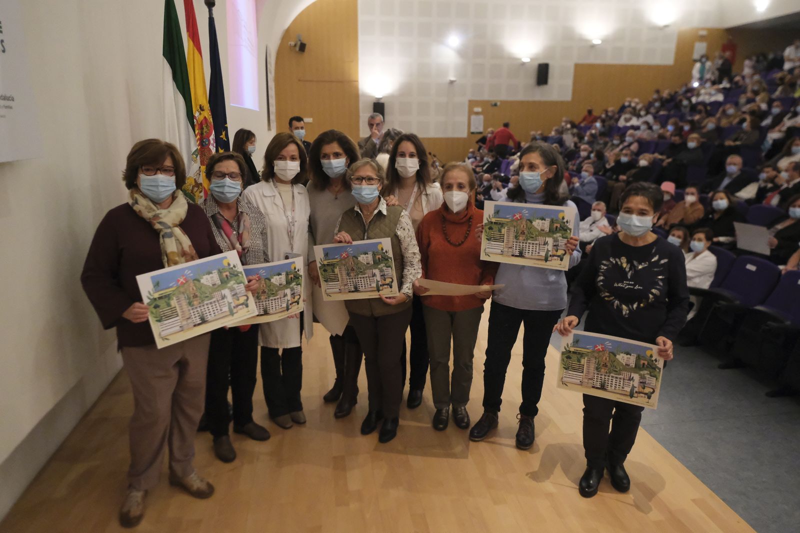 El homenaje del Hospital Reina Sofía a los jubilados de 2022, en imágenes