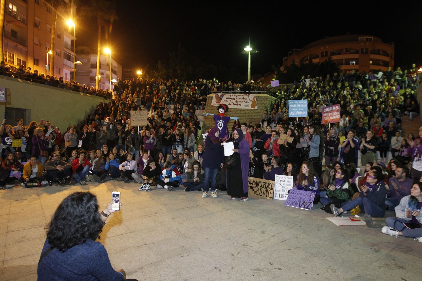 Fotogalería manifestación Día Internacional de la Mujer en Almería