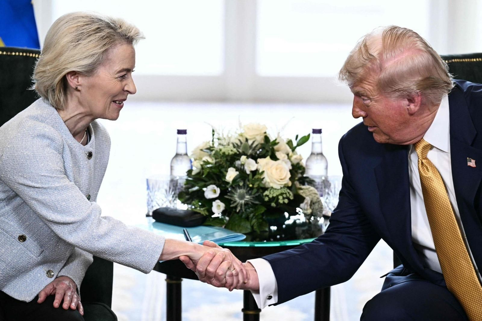 El presidente estadounidense, Donald Trump, y la presidenta de la Comisión Europea, Ursula von der Leyen