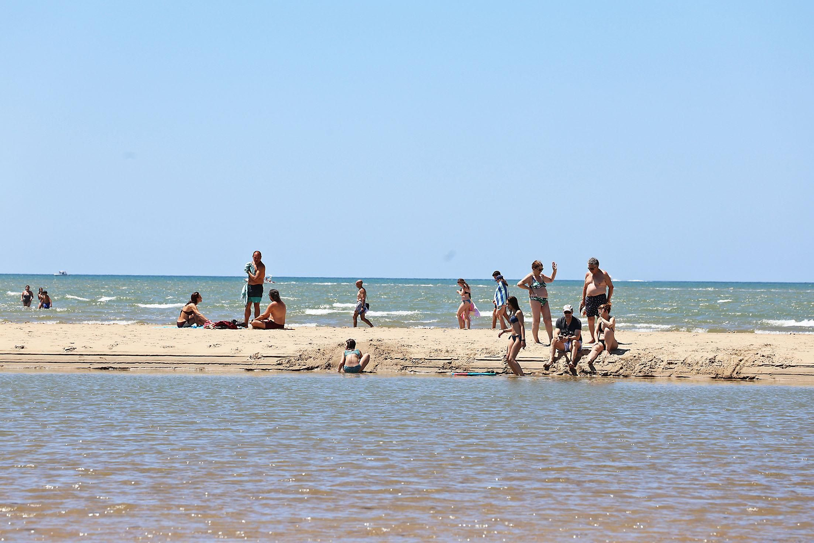 Las imágenes del domingo de playa en Huelva