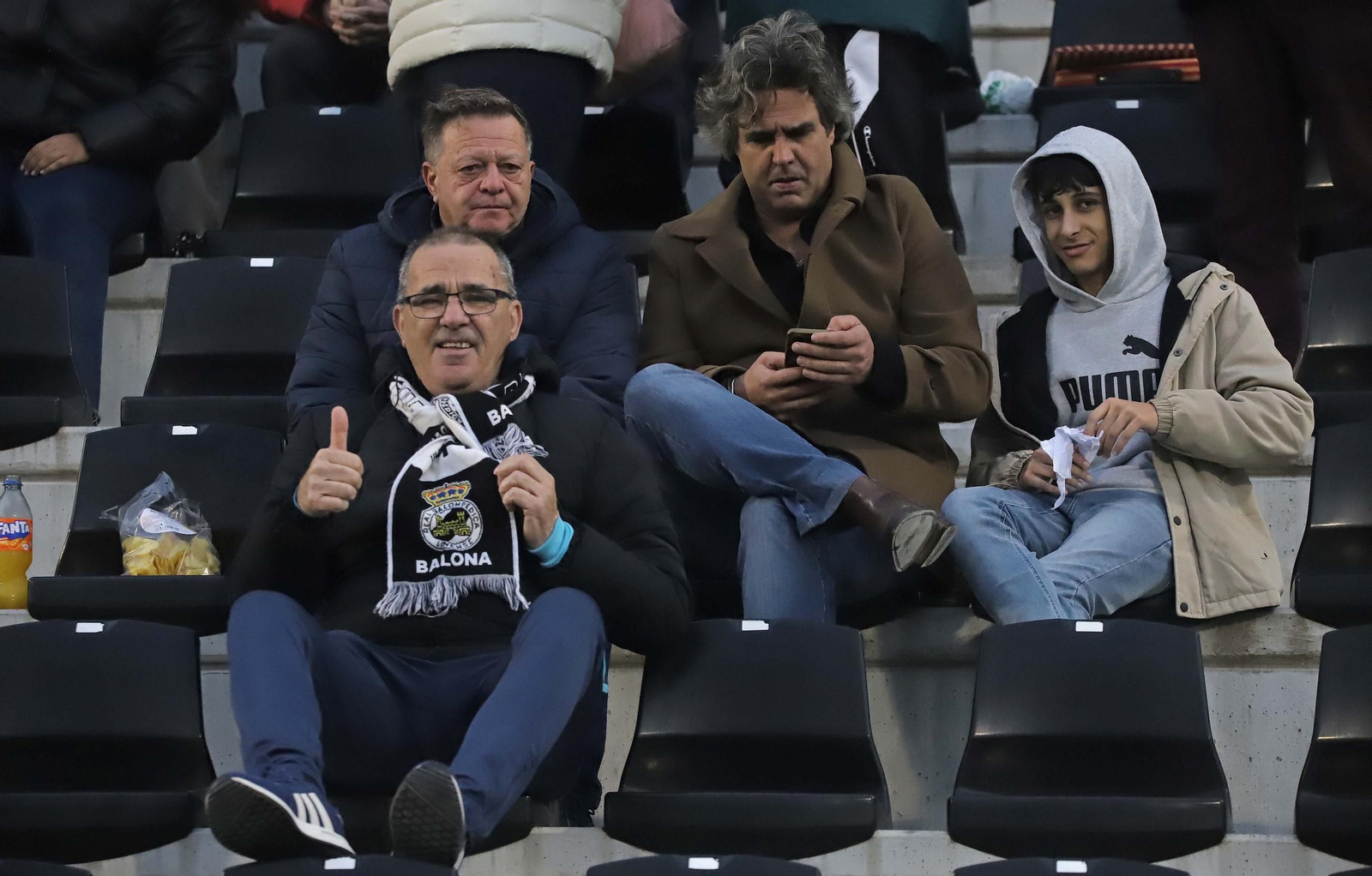 Búscate en el Ciudad de La Línea durante el Balona - Dos Hermanas de Tercera Federación