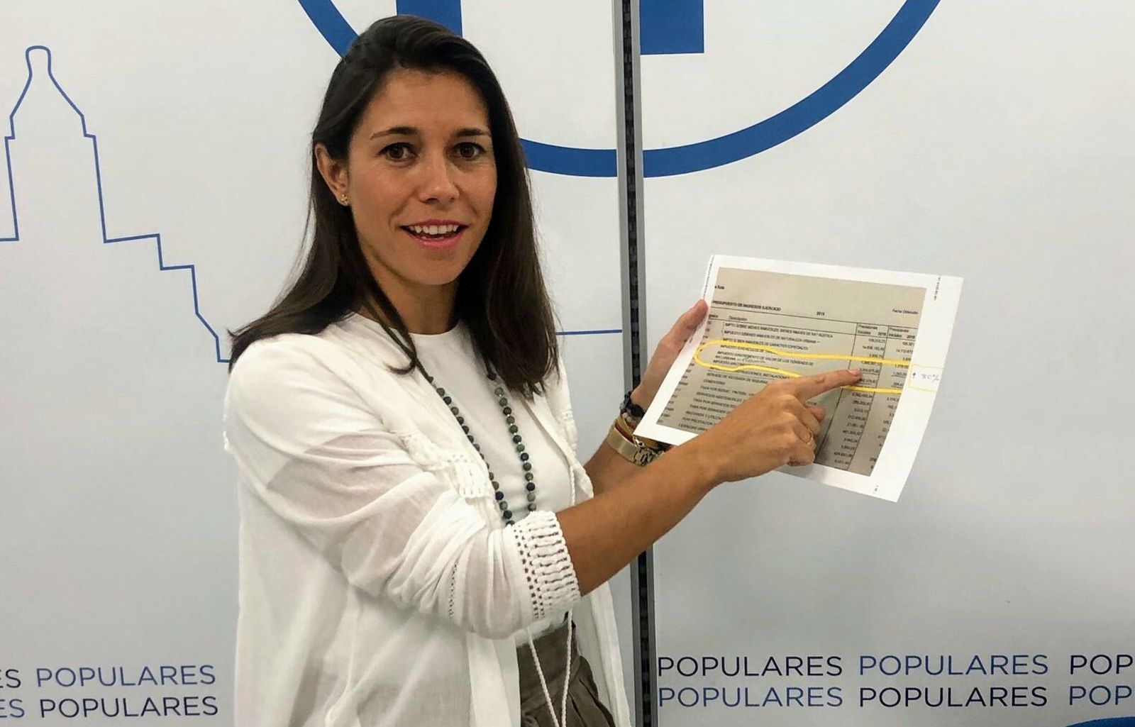 La portavoz del PP en el Ayuntamiento de Rota, Auxiliadora Izquierdo.