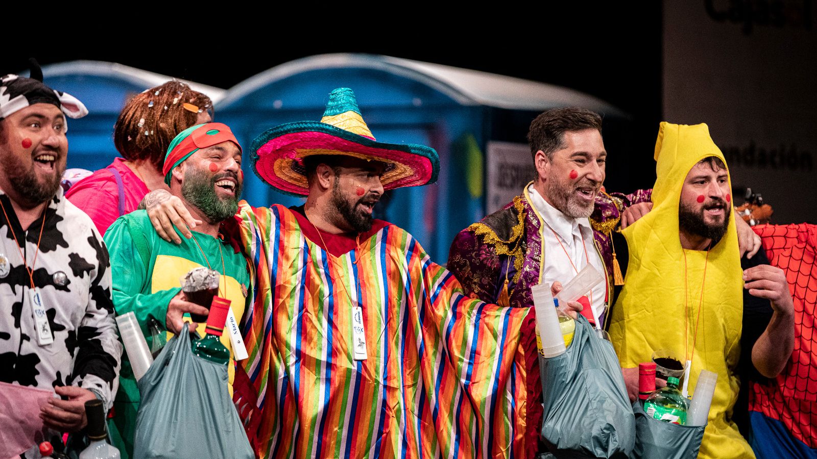 Búscate entre las mejores imágenes de la primera sesión de semifinales del COAC 2025