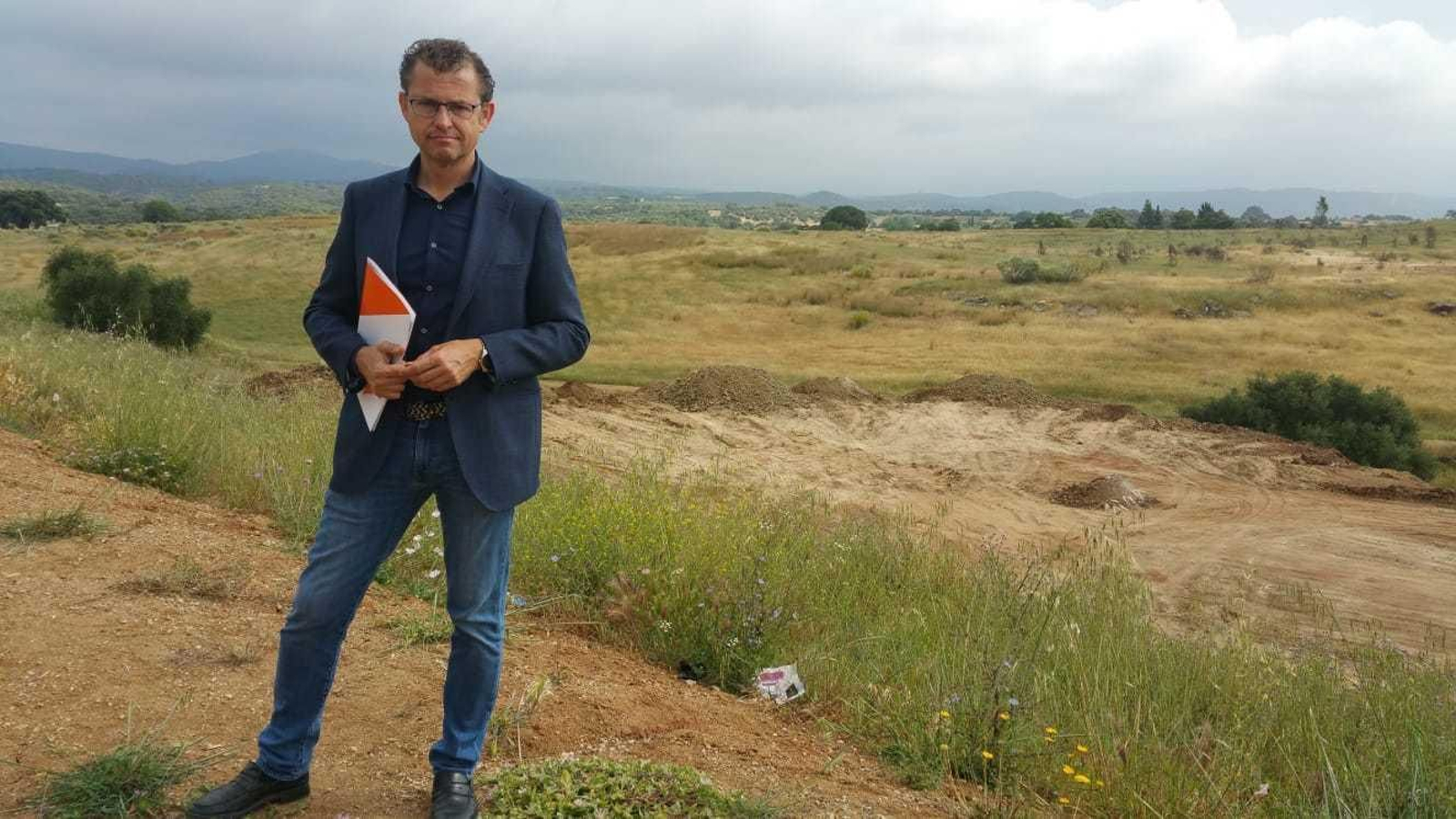 David Dorado, ayer, en el entorno de Mirabueno. David Dorado, ayer, en el entorno de Mirabueno.