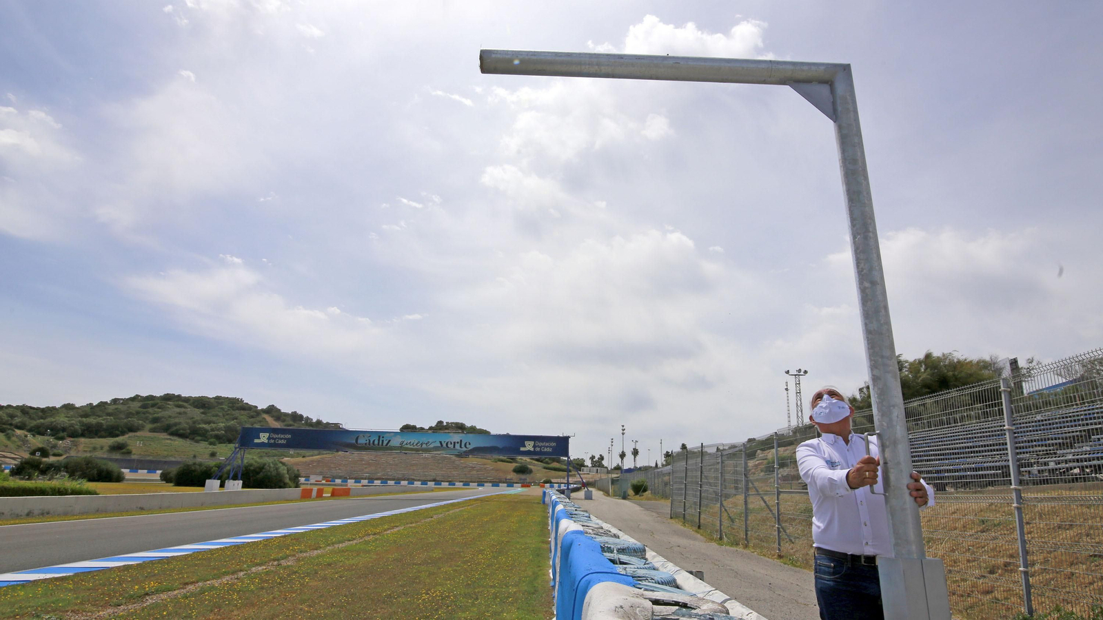 Preparativos en el Circuito de Jerez - Ángel Nieto