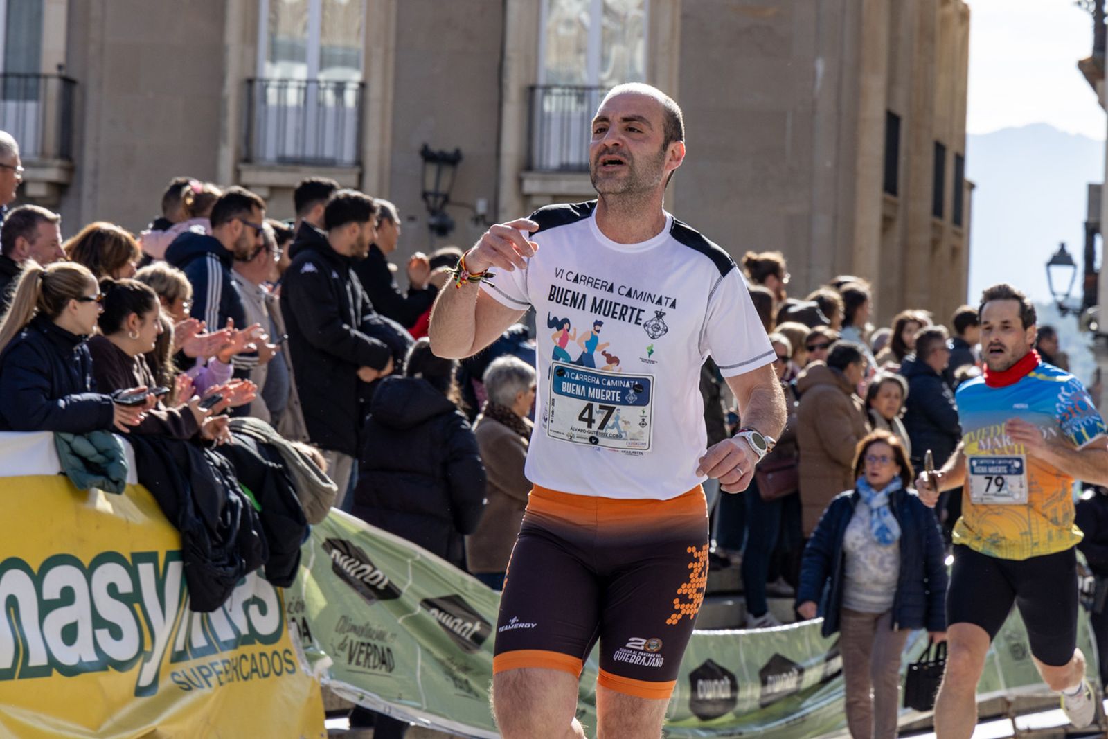 En imágenes: deporte y solidaridad se dan la mano en la VI Carrera-Caminata de la Hermandad de la Buena Muerte (1)