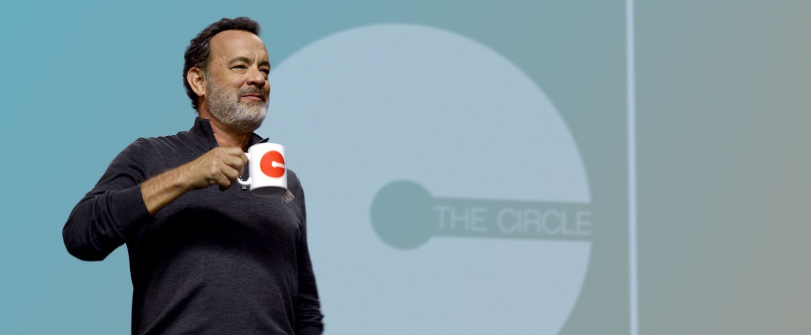 Tom Hanks es uno de los atractivos de la correcta 'El círculo'.