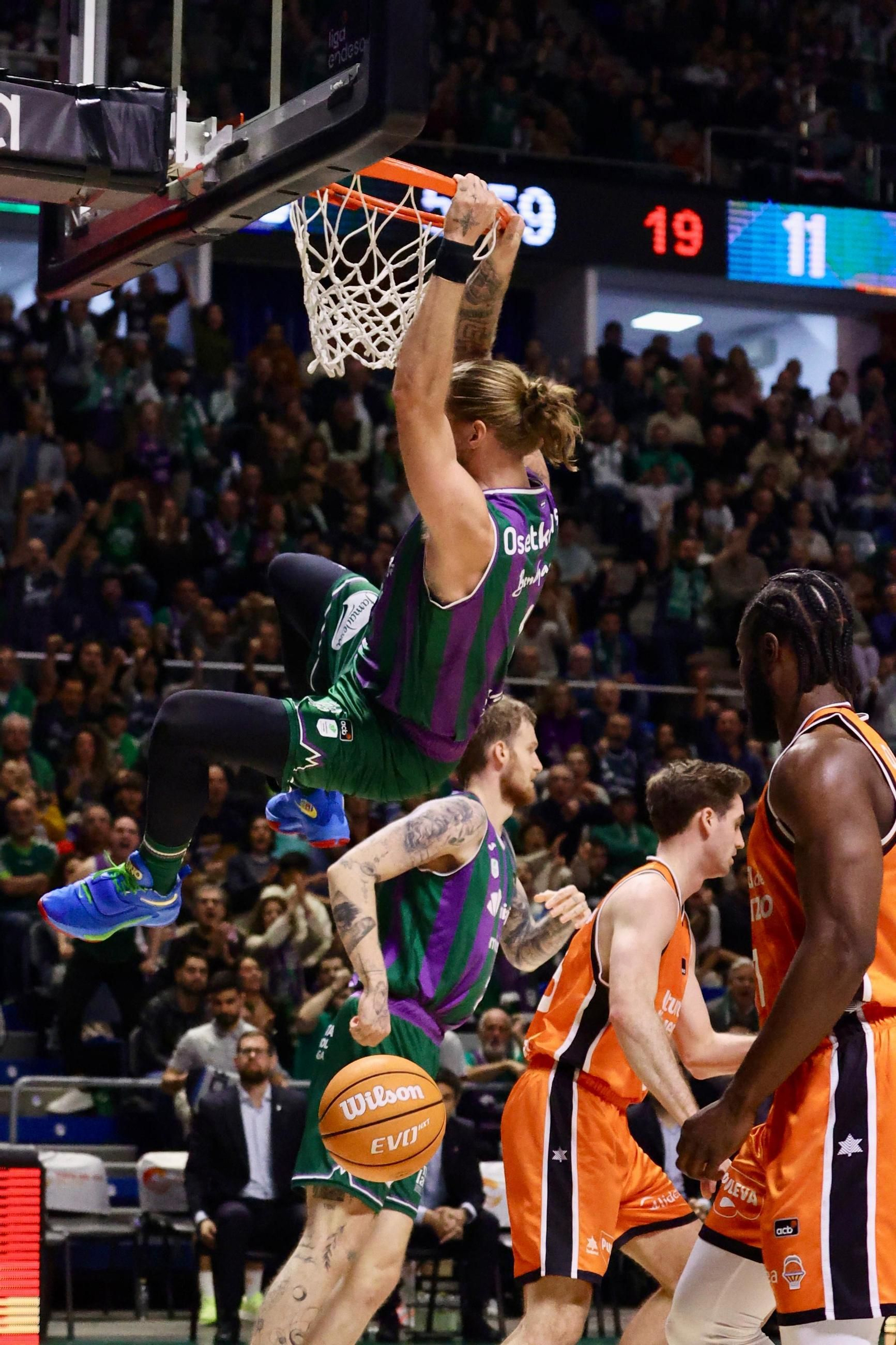 El Unicaja-Valencia Basket, en fotos