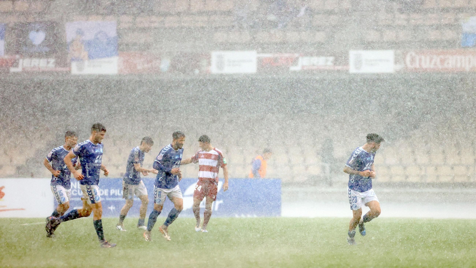 Imágenes del Xerez DFC contra el Recreativo Granada