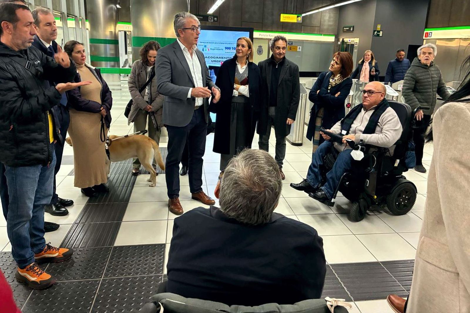 Presentación de la nueva prestación de lenguaje de Signos en el Metro de Málaga