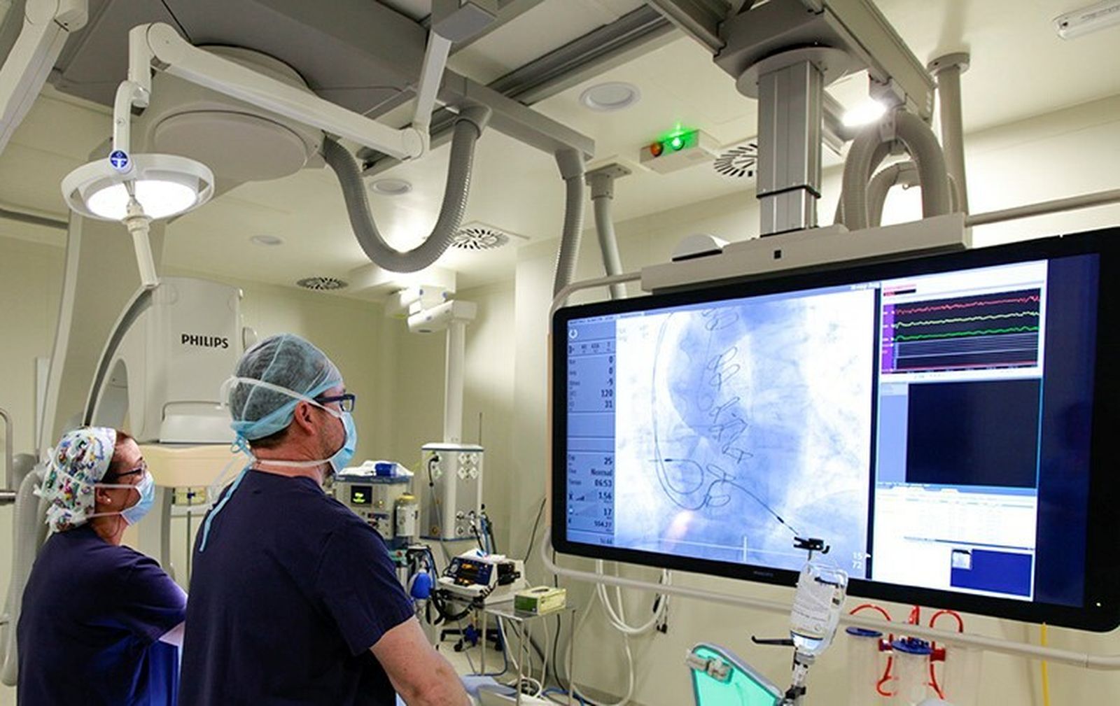 El equipo del hospital El Ángel.