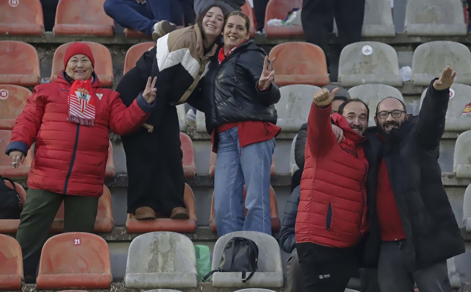 Búscate en el Nuevo Mirador durante el Algeciras - Teruel de Primera Federación