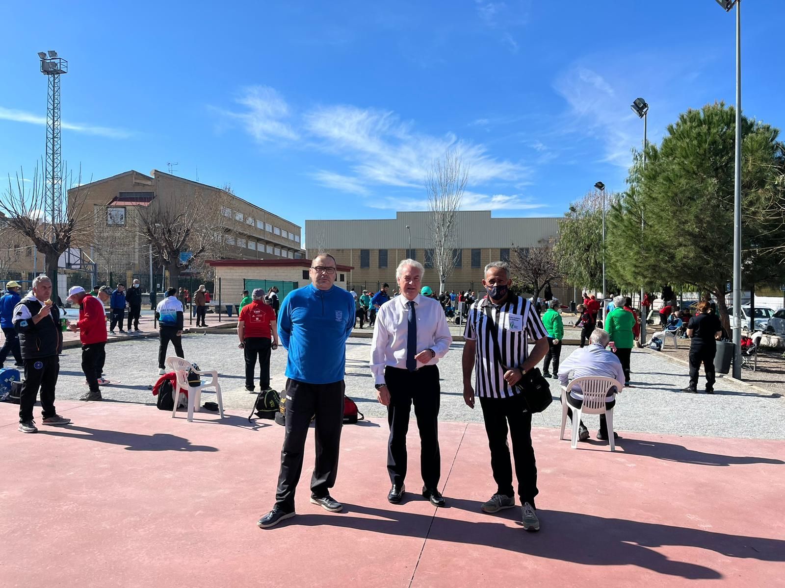 La Liga Granadina de petanca cuenta con la participación de más de un centenar de jugadores.