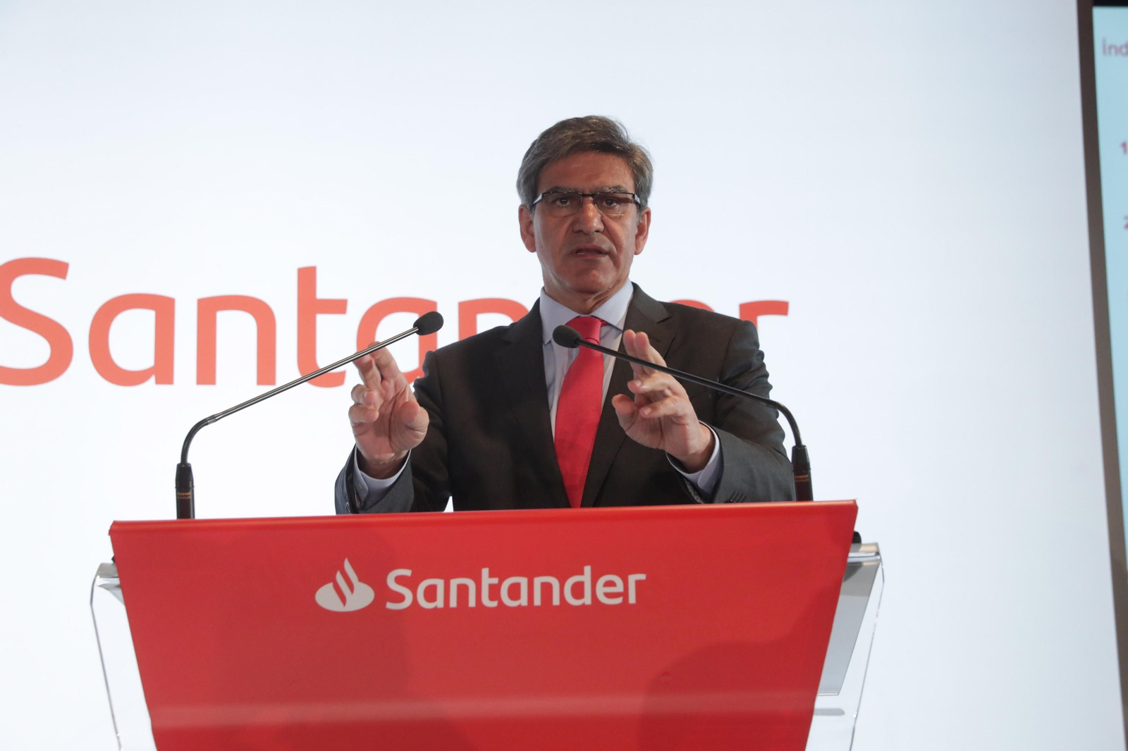 José Antonio Álvarez, consejero delegado del Santander, valoró ayer los resultados del primer trimestre.