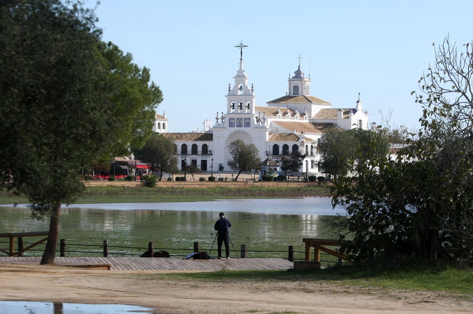 Imágenes de la marisma de El Rocío y de la laguna de El Portil tras las últimas lluvias