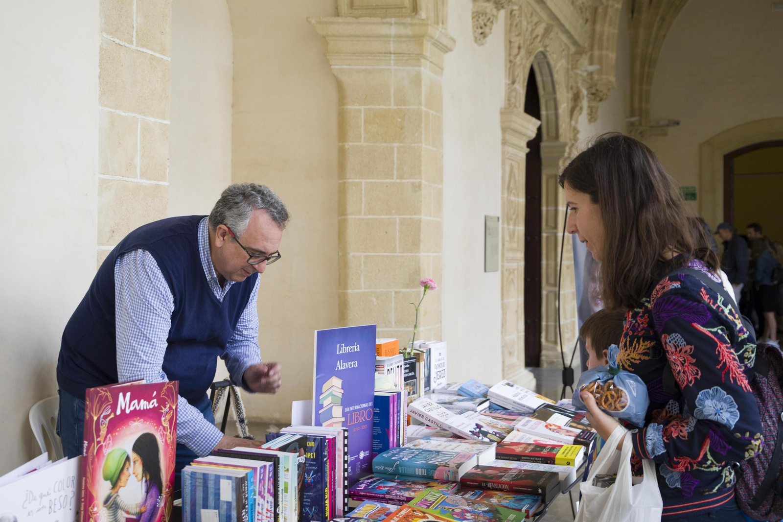 Día Internacional del Libro en Los Claustros