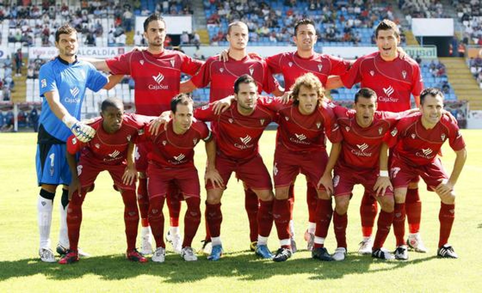 El Córdoba pierde ante el Celta de Vigo en Balaídos. / Marta G. Brea