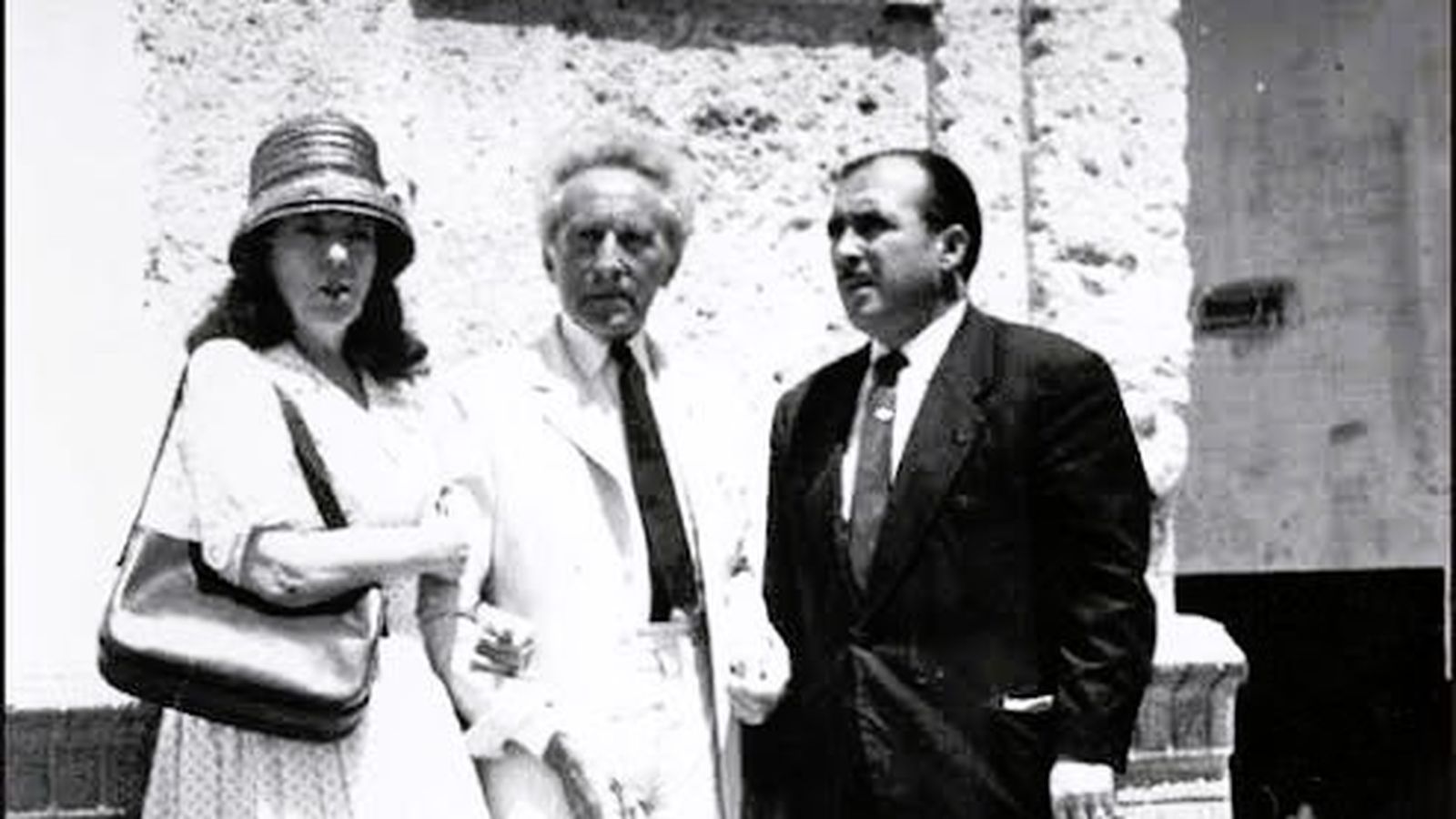 Ana de Pombo, Jean Costeau y Ricardo Luceba.