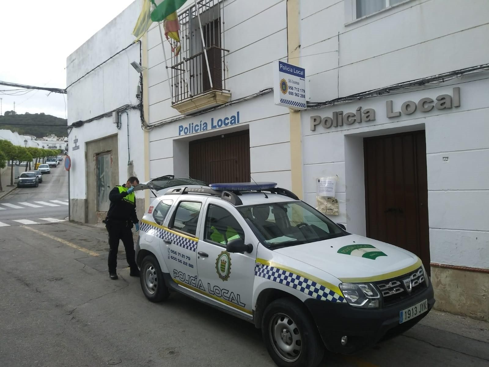 Una patrulla de la Policía Local de Bornos
