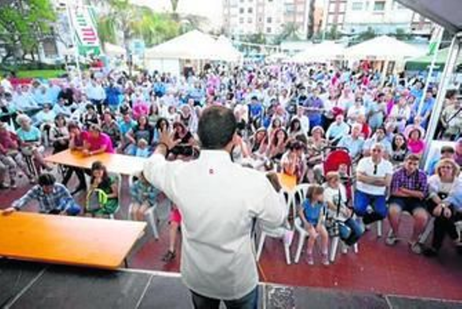 Asistentes, ayer, en el evento.