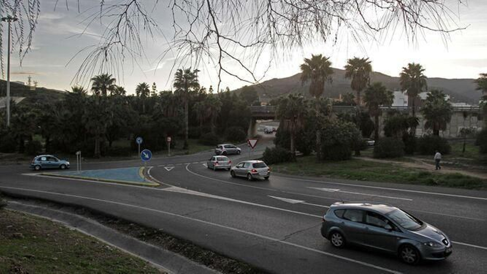 El actual trazado de la N-350.