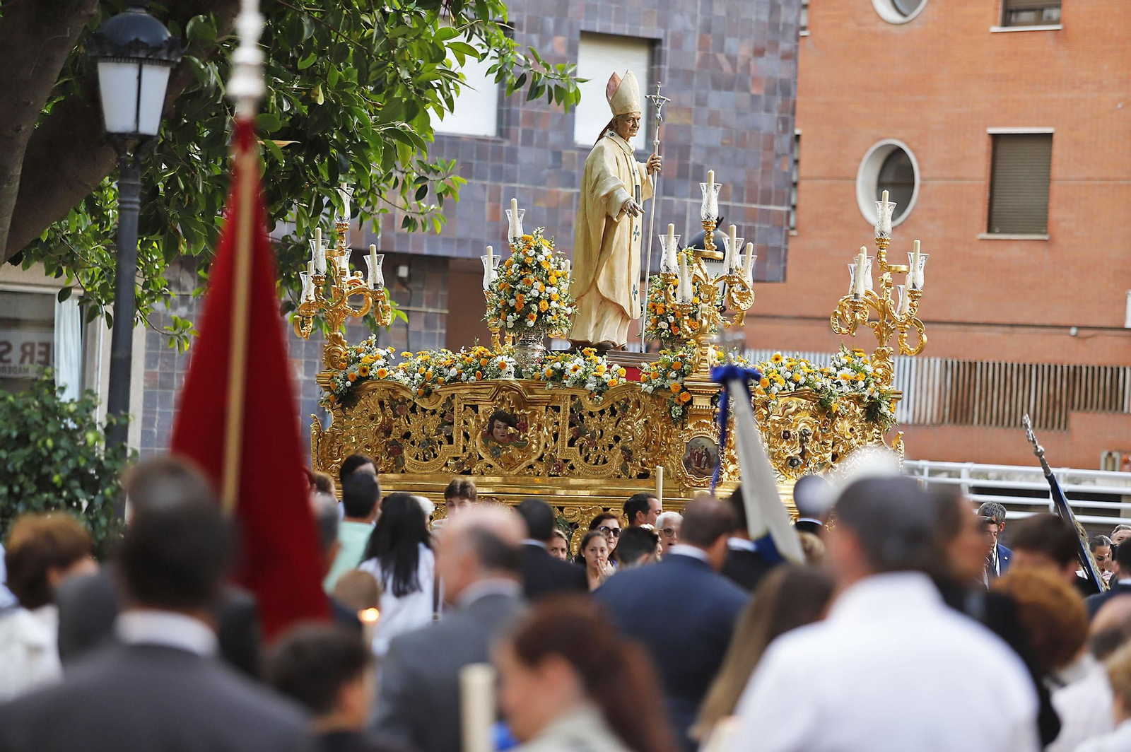Imágenes de la procesión del Corpus Christi en Huelva