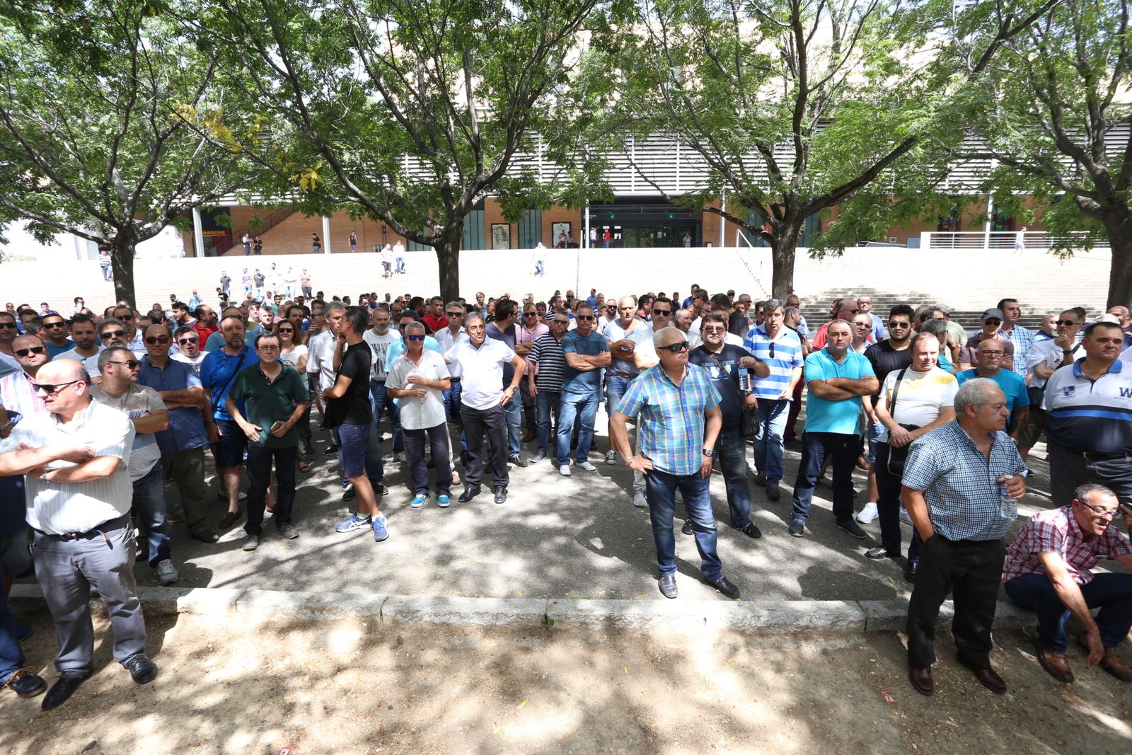 Asamblea de taxistas en Sevilla
